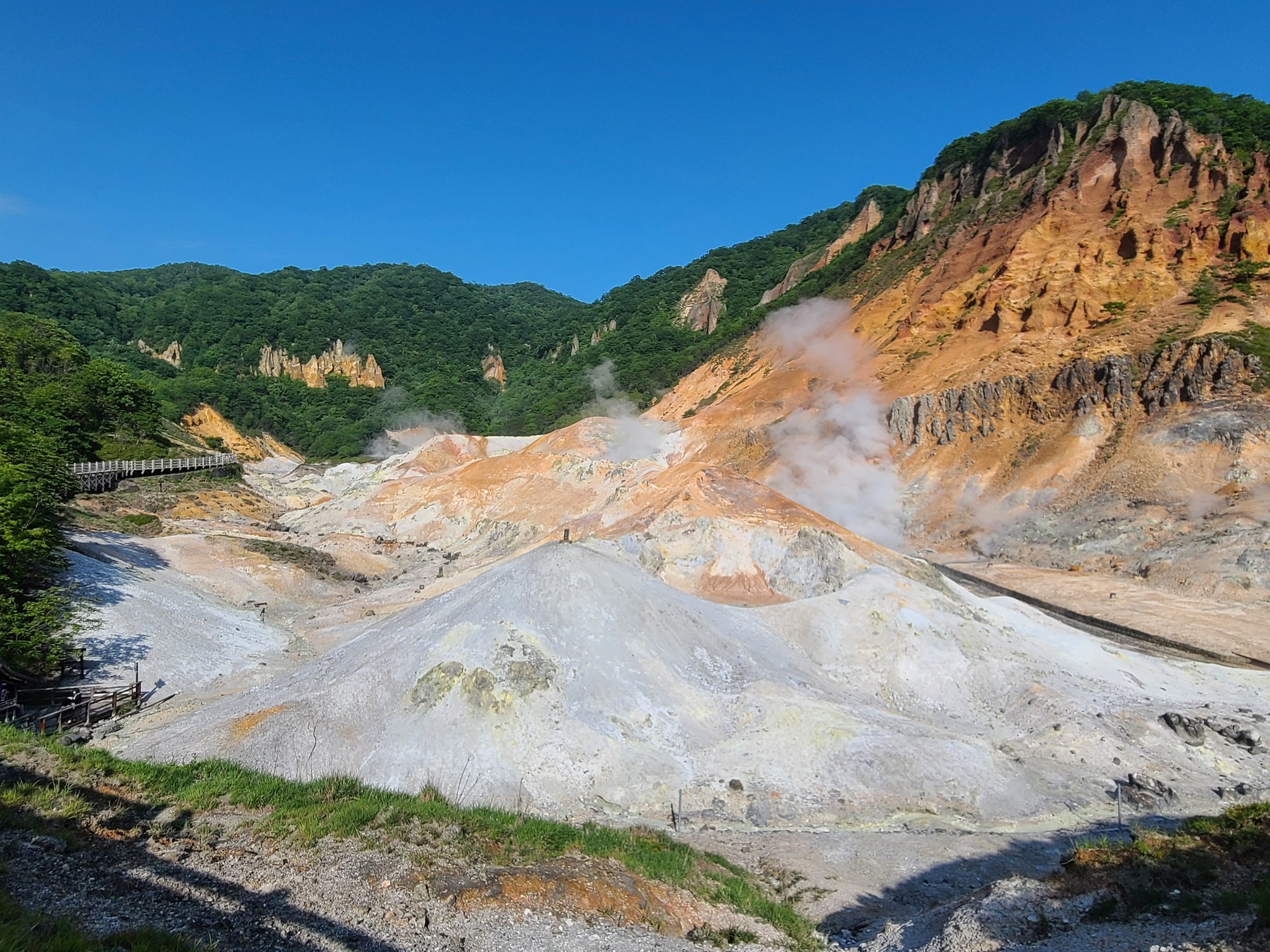 登別温泉（北海道・1枚目）